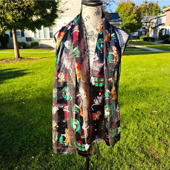 VTG Set Of 2 Festive Cats Ornament Print Oblong Holiday Theme Scarves. - Picture 11 of 15